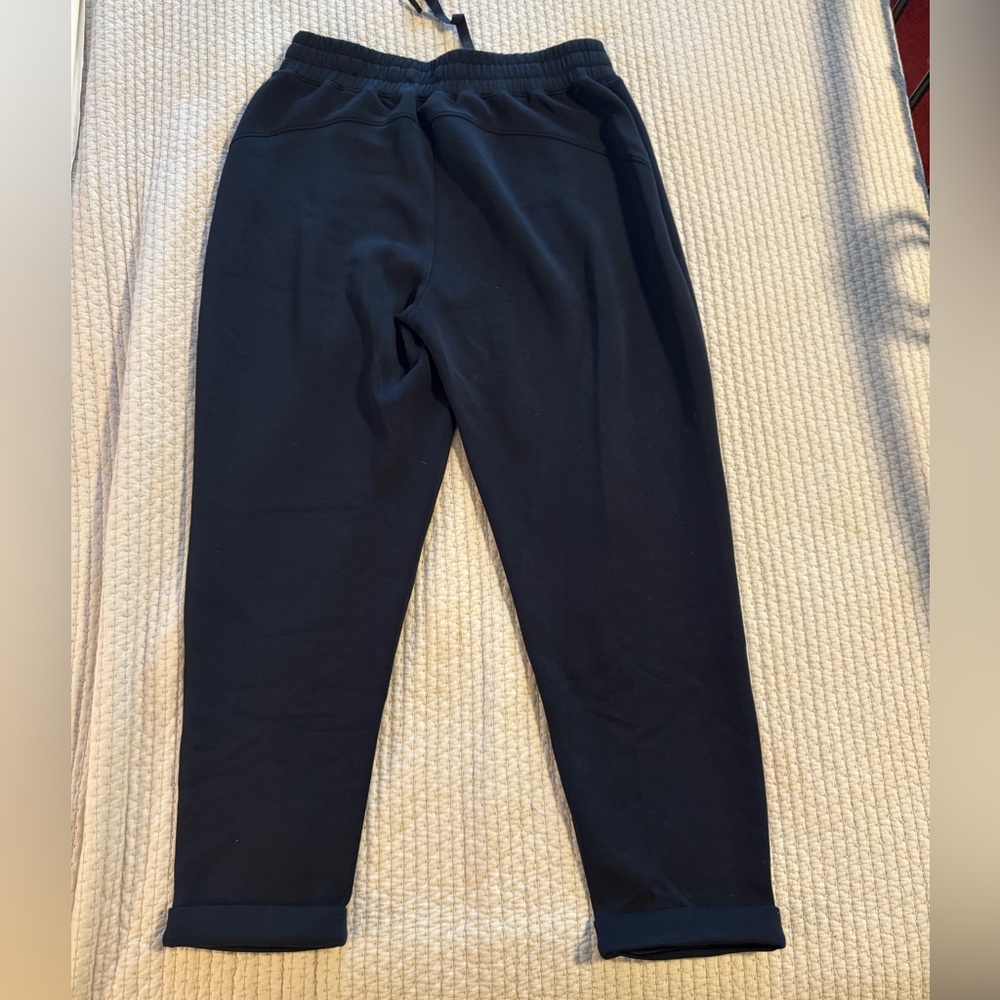 SPANX Air Essentials Women’s Black straight leg tapered pants - Picture 2 of 3